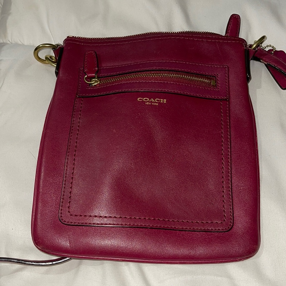 Coach purse excellent condition!